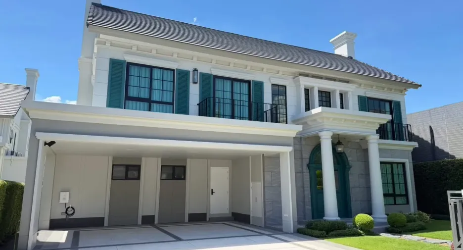 For rent 4 bedrooms house in Saphan Sung, Bangkok