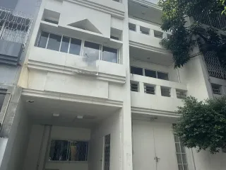 For rent 4 ベッドルーム office in Hua Hin, Prachuap Khiri Khan