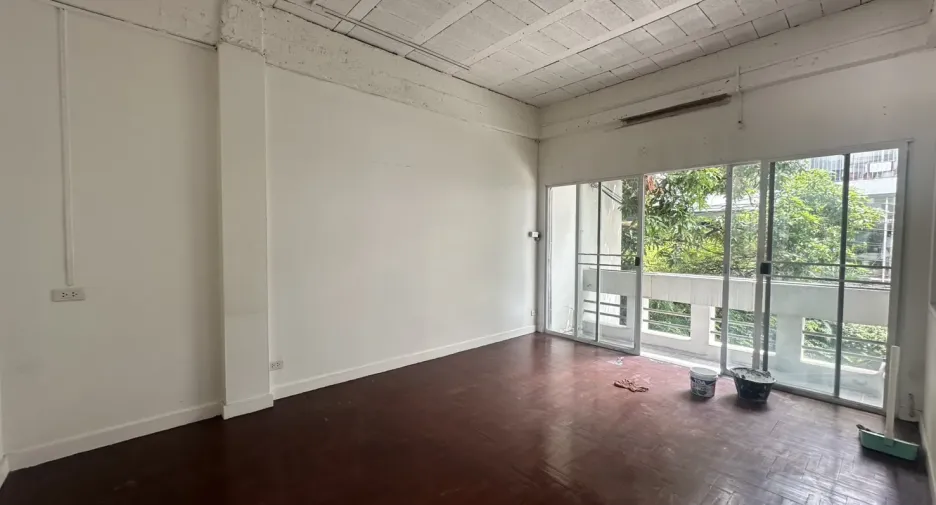 For rent 4 ベッドルーム office in Hua Hin, Prachuap Khiri Khan