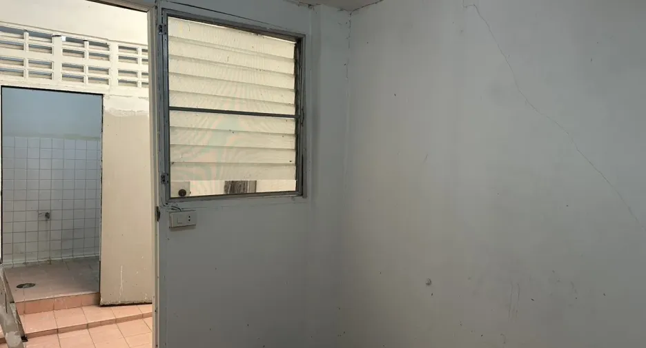 For rent 4 ベッドルーム office in Hua Hin, Prachuap Khiri Khan