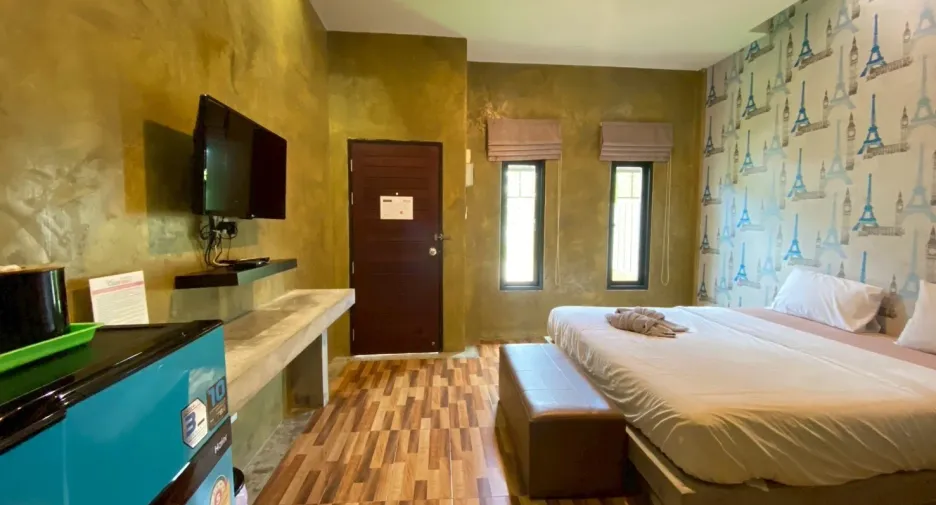 À vendre 16 chambres hôtel à Pran Buri, Prachuap Khiri Khan