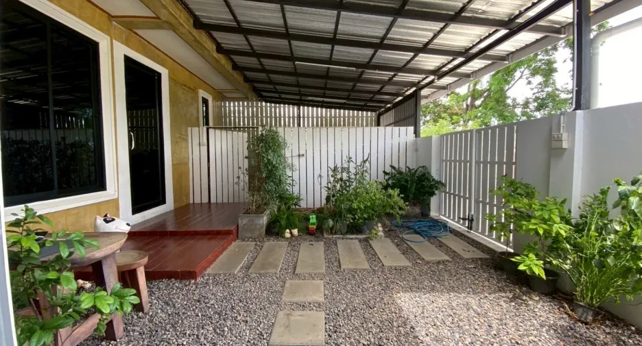 À vendre 16 chambres hôtel à Pran Buri, Prachuap Khiri Khan
