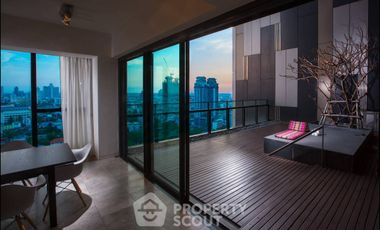 Condo en alquiler de 3 habitaciones en Sathon, Bangkok