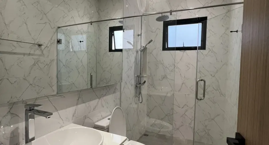 For rent 4 bedrooms villa in Hua Hin, Prachuap Khiri Khan