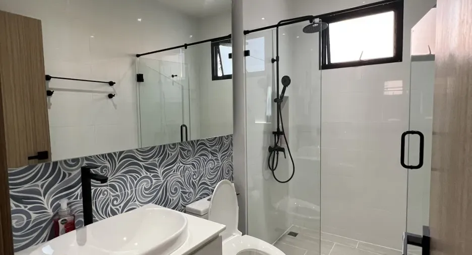 For rent 4 bedrooms villa in Hua Hin, Prachuap Khiri Khan