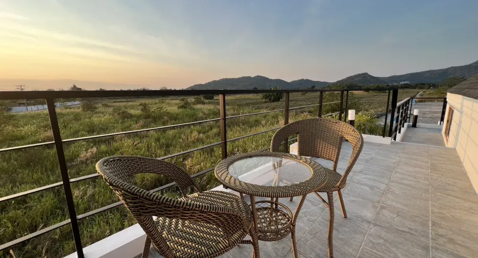 For rent 4 bedrooms villa in Hua Hin, Prachuap Khiri Khan