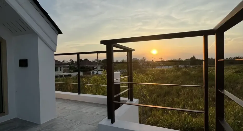 For rent 4 bedrooms villa in Hua Hin, Prachuap Khiri Khan