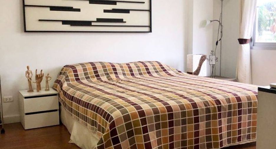 Wohnung zur Miete und zum Kauf mit 1 Zimmer in Pathum Wan, Bangkok