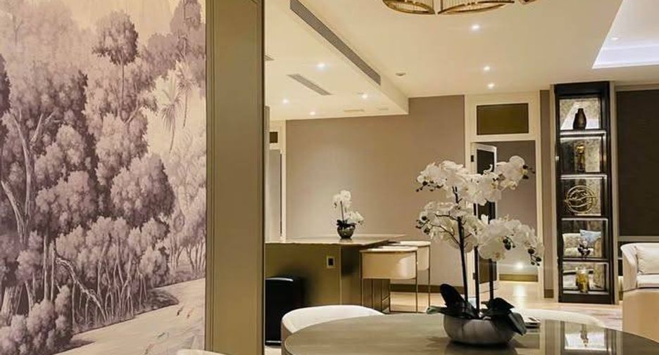 Condo en alquiler y en venta de 6 habitaciones en Khlong San, Bangkok