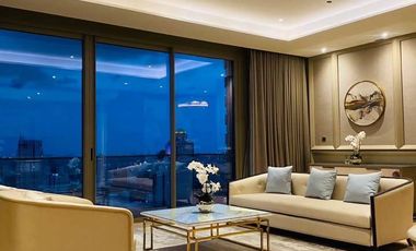 Condo en alquiler y en venta de 6 habitaciones en Khlong San, Bangkok