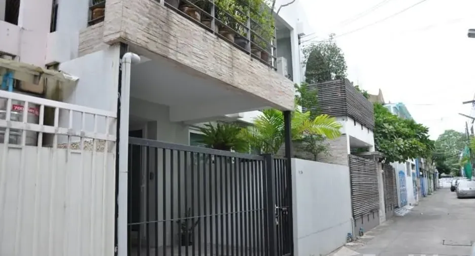 À vendre 3 chambres maison à Watthana, Bangkok