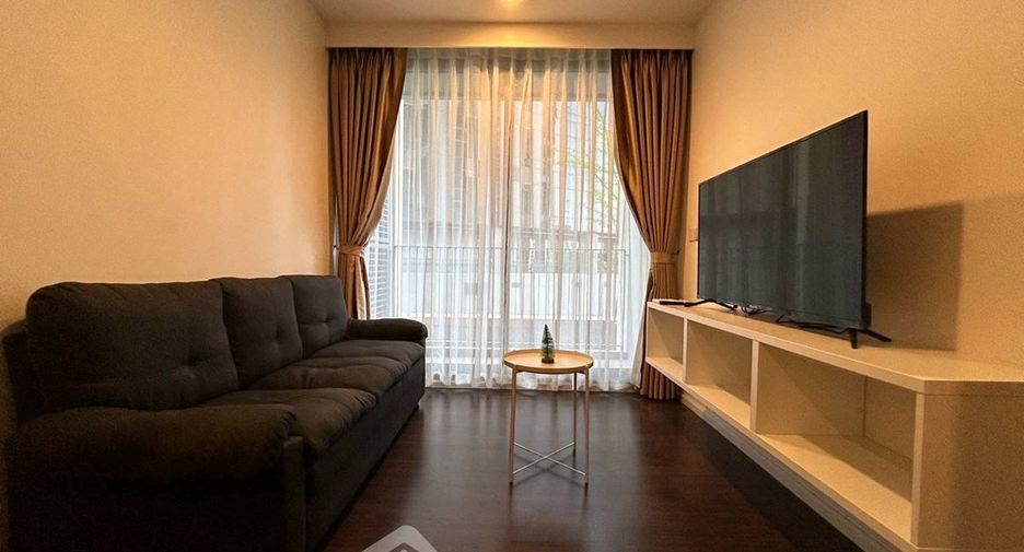 For rent 2 bedrooms condo in Bang Na, Bangkok