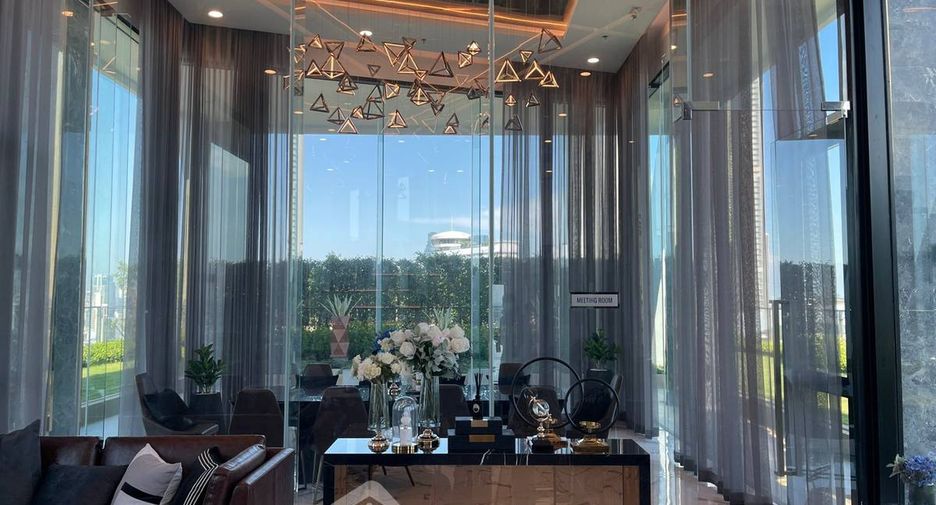 À vendre 1 chambre condo à Khlong San, Bangkok