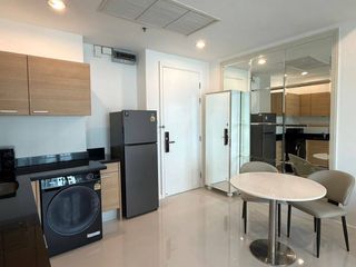 出售 1 卧室 公寓 在 Pathum Wan, 曼谷