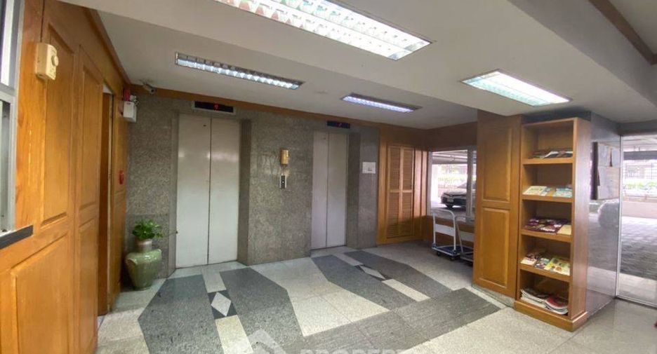 For sale 2 bedrooms condo in Watthana, Bangkok