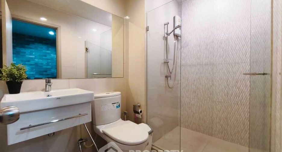 Wohnung zum Kauf mit 1 Zimmer in Khlong Toei, Bangkok