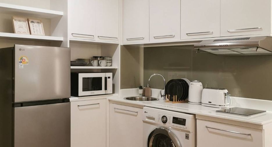 Продажа 1 кровать кондо в Кхлонг Тоеи, Бангкок