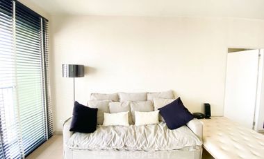 À louer et à vendre 1 chambre condo à Watthana, Bangkok