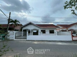 For sale 2 ベッドルーム house in Bang Lamung, Chonburi