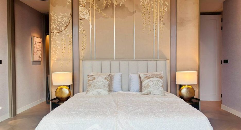 For rent and for sale 3 bedrooms condo in Pathum Wan, Bangkok