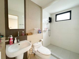 For sale 3 bedrooms townhouse in Khan Na Yao, Bangkok