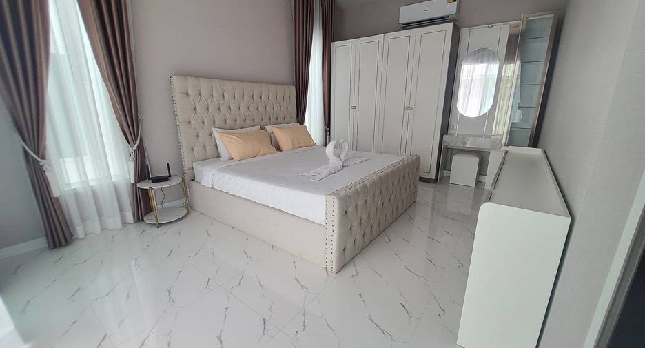 For rent 4 bedrooms villa in Hua Hin, Prachuap Khiri Khan