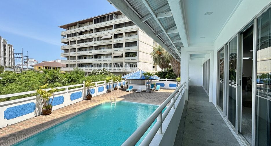 For sale 2 bedrooms condo in Sattahip, Chonburi