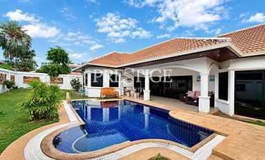 For rent 3 bedrooms house in Jomtien, Pattaya