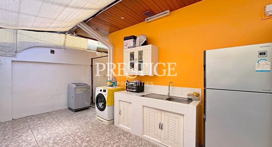 For sale 2 bedrooms house in Jomtien, Pattaya
