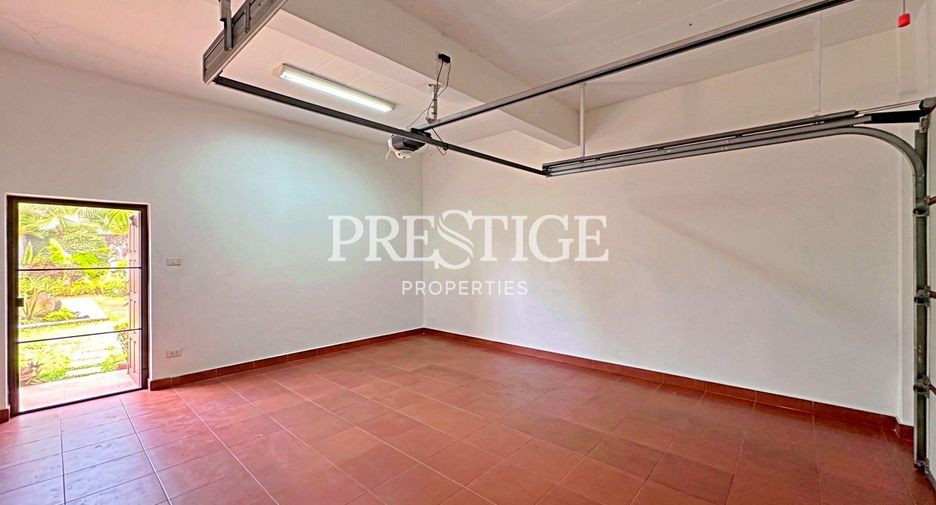 For sale 2 bedrooms house in Jomtien, Pattaya