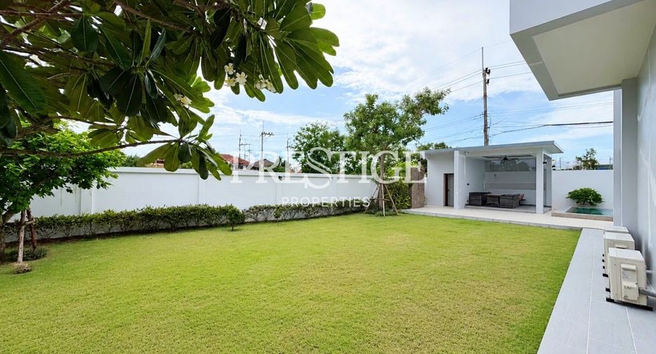 For rent 5 bedrooms house in Bang Lamung, Chonburi