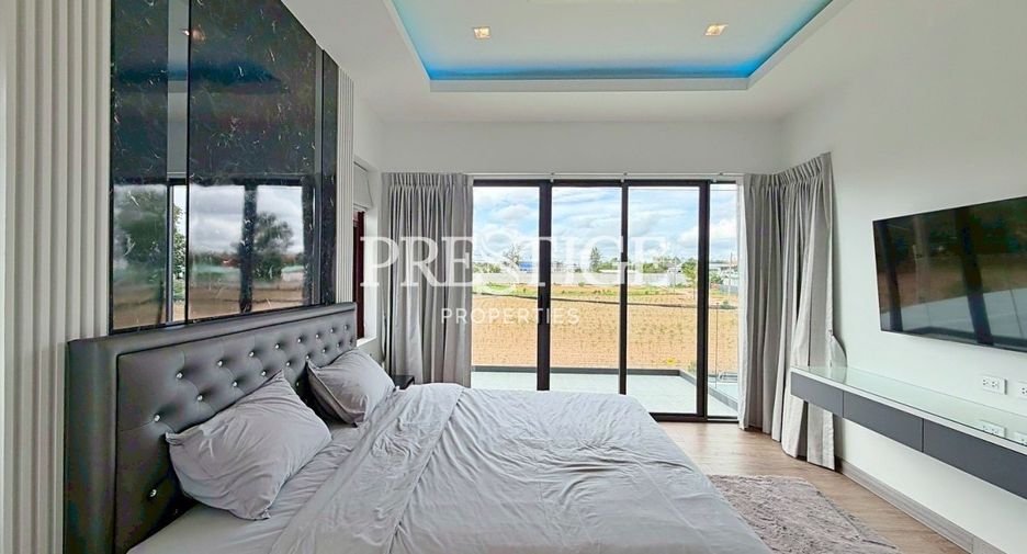 For rent 5 bedrooms house in Bang Lamung, Chonburi