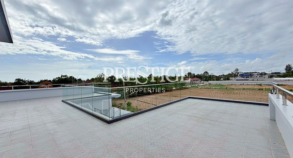 For rent 5 bedrooms house in Bang Lamung, Chonburi