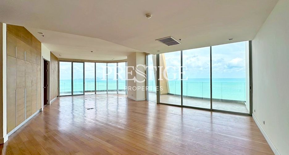 For sale 4 bedrooms condo in North Pattaya, Pattaya