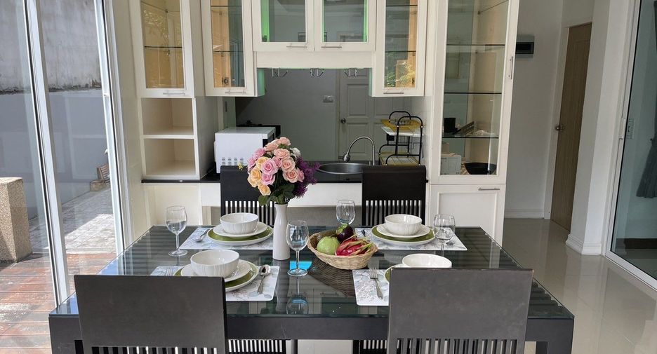 For rent 3 bedrooms house in Mueang Phuket, Phuket