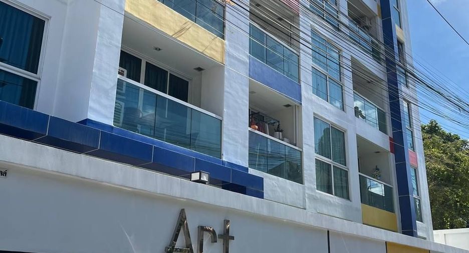 À louer studio condo à Pratumnak, Pattaya