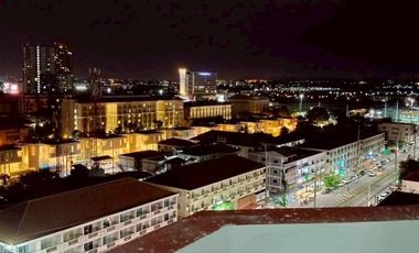 Аренда 3 спальни кондо в Йомтиен, Паттайя