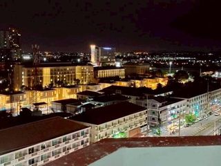 For rent 3 bedrooms condo in Bang Lamung, Chonburi