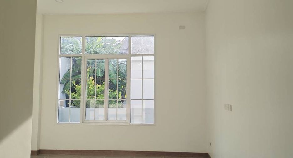 Haus zum Kauf mit 3 Zimmer in Saraphi, Chiang Mai
