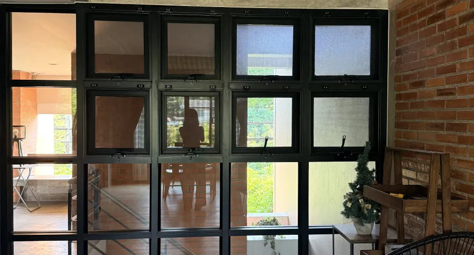 Casa adosada en venta y en alquiler de 4 habitaciones en Mueang Chiang Mai, Chiang Mai