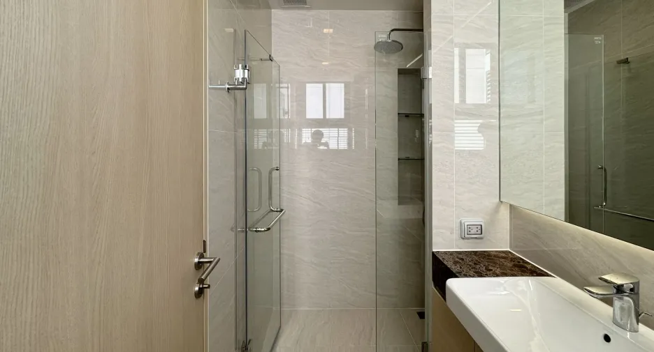 À vendre 1 chambre condo à Watthana, Bangkok