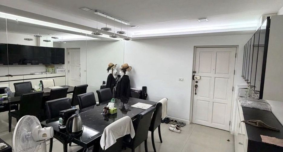 Condo en alquiler de 2 habitaciones en Watthana, Bangkok