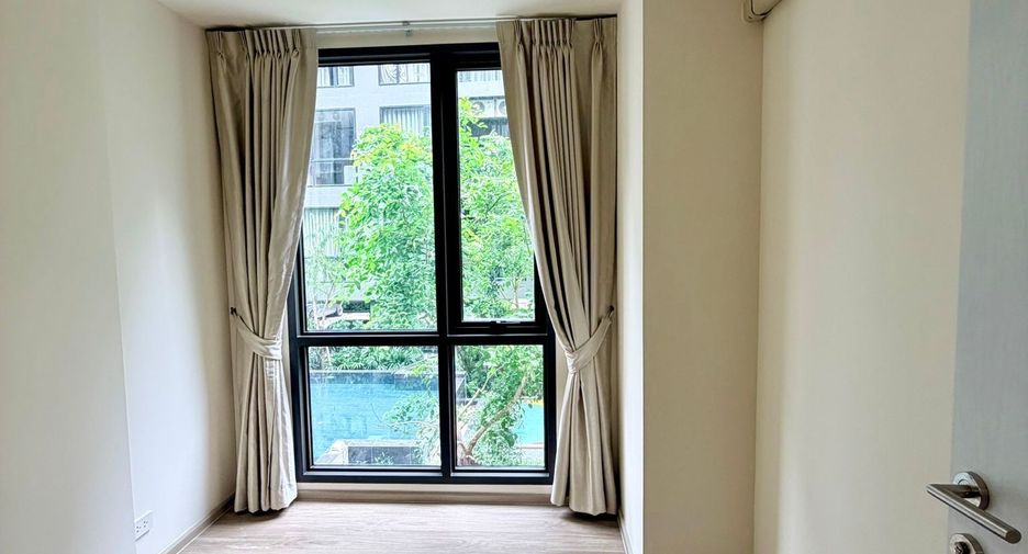 À louer 2 chambres condo à Phra Khanong, Bangkok