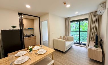 À louer 2 chambres condo à Phra Khanong, Bangkok
