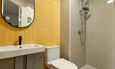 For sale 1 bed condo in Yan Nawa, Bangkok