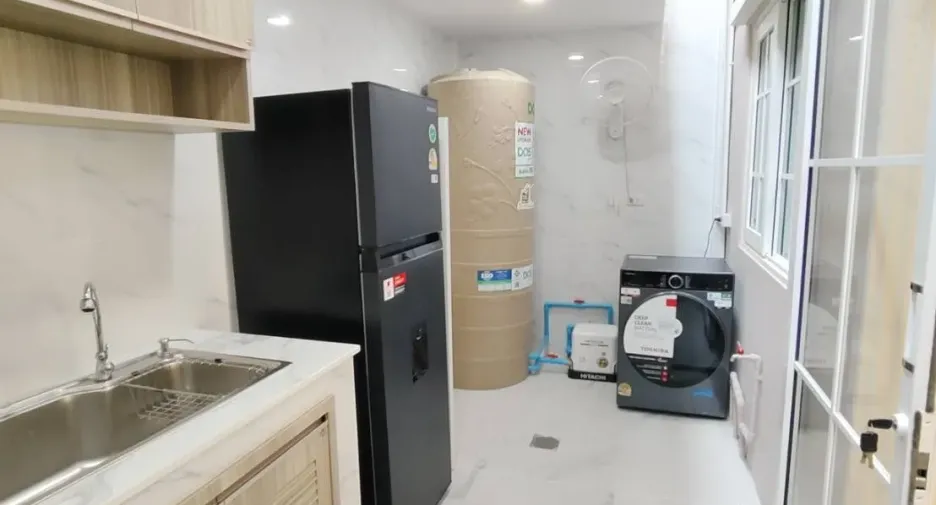 出租 3 卧室 联排别墅 在 Bang Phli, Samut Prakan