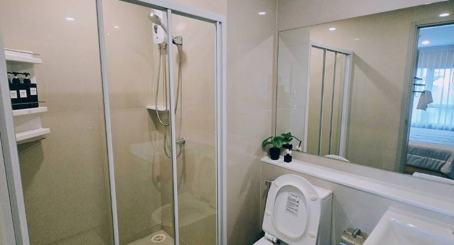 For rent and for sale studio condo in Suan Luang, Bangkok