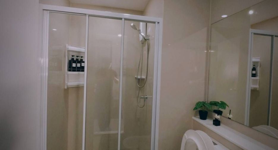For rent and for sale studio condo in Suan Luang, Bangkok