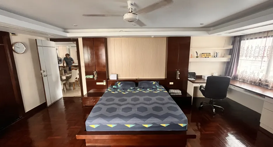 À louer 3 chambres condo à Watthana, Bangkok
