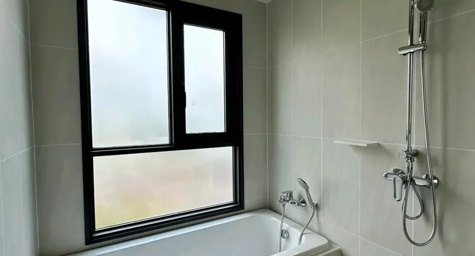 Wohnung zur Miete mit 2 Zimmer in Watthana, Bangkok